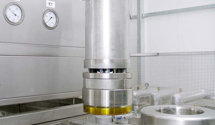 CO2 cylinder